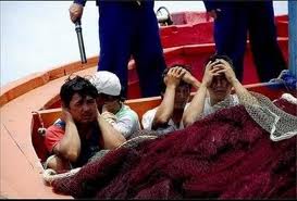 Ngư dân Quãng Ngãi bị vây bắt tại vùng biển Hoàng sa- Ảnh Internet